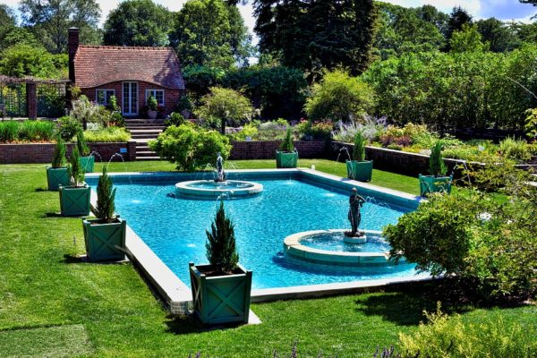 garden 3204892 960 720 600x400 - Pool Packages